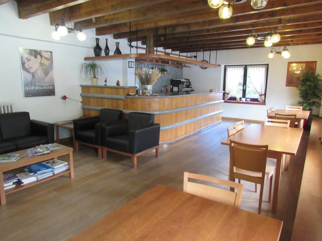 高山唐古安尼娜酒店 马库尼亚加 外观 照片